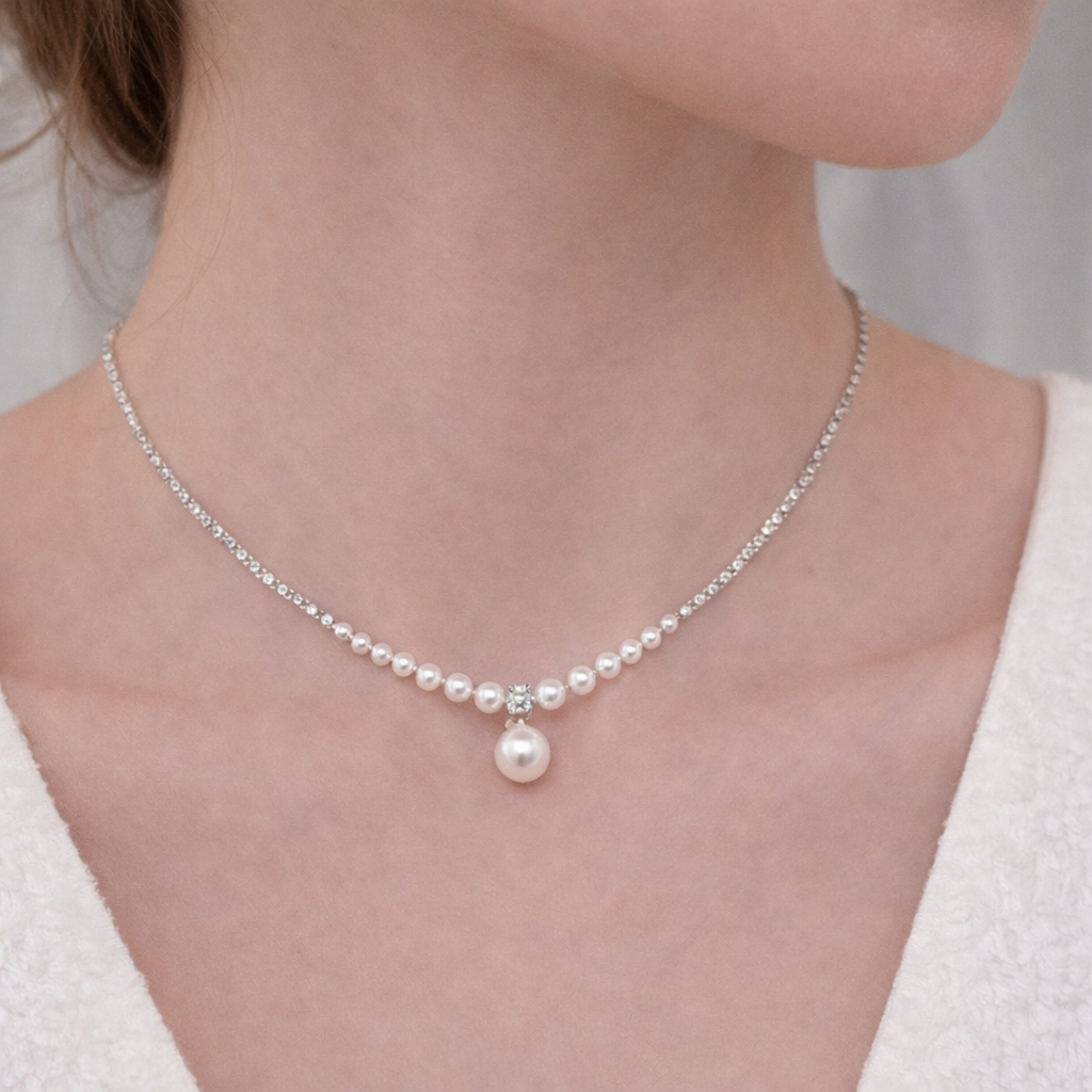 Pearl Pendant Necklace